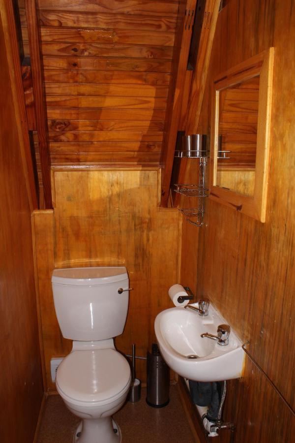 Serenity Graskop, 3 Bedroom A-Frame Cottage エクステリア 写真
