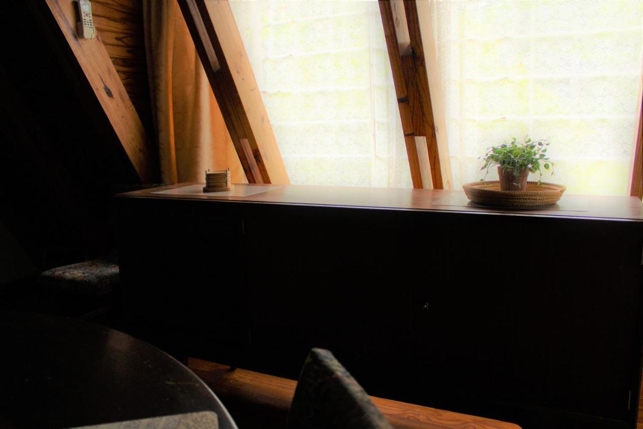 Serenity Graskop, 3 Bedroom A-Frame Cottage エクステリア 写真